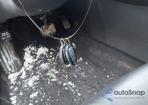 2017 Nissan Maxima 3.5 Platinum z USA, uszkodzony, nr VIN 1N4AA6AP6HC381806